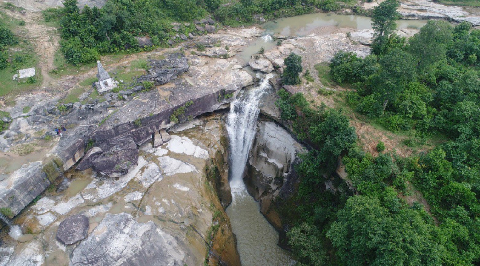 Kumeli Ghat waterfall, Surajpur, Chhattisgarh - Vushii.com Kumeli Ghat waterfall, Surajpur, Chhattisgarh - Vushii.com